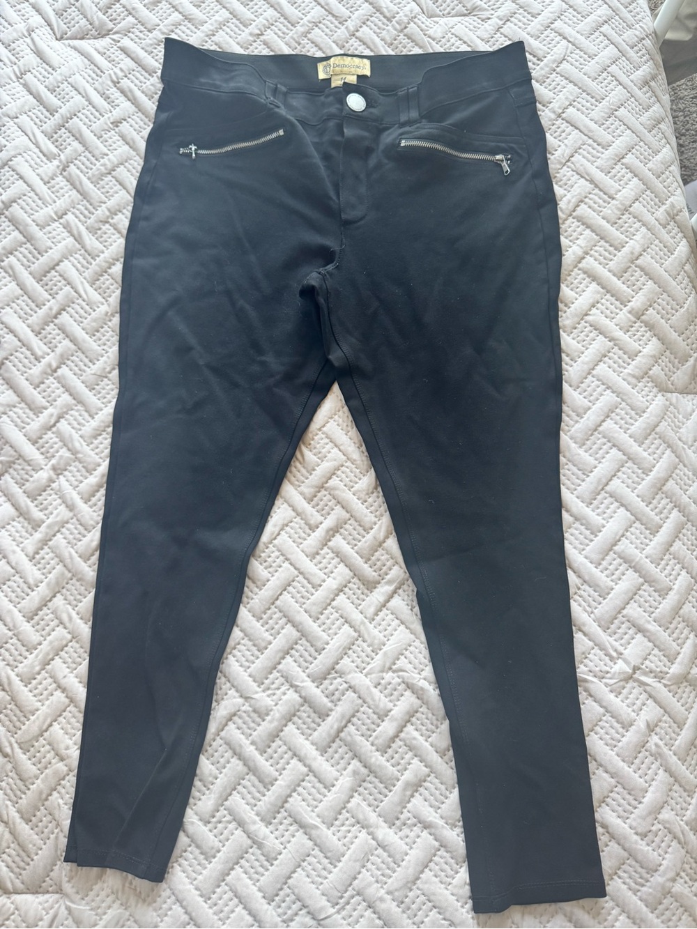 Democracy Black Skinny Zip-Pocket Ponte Pants